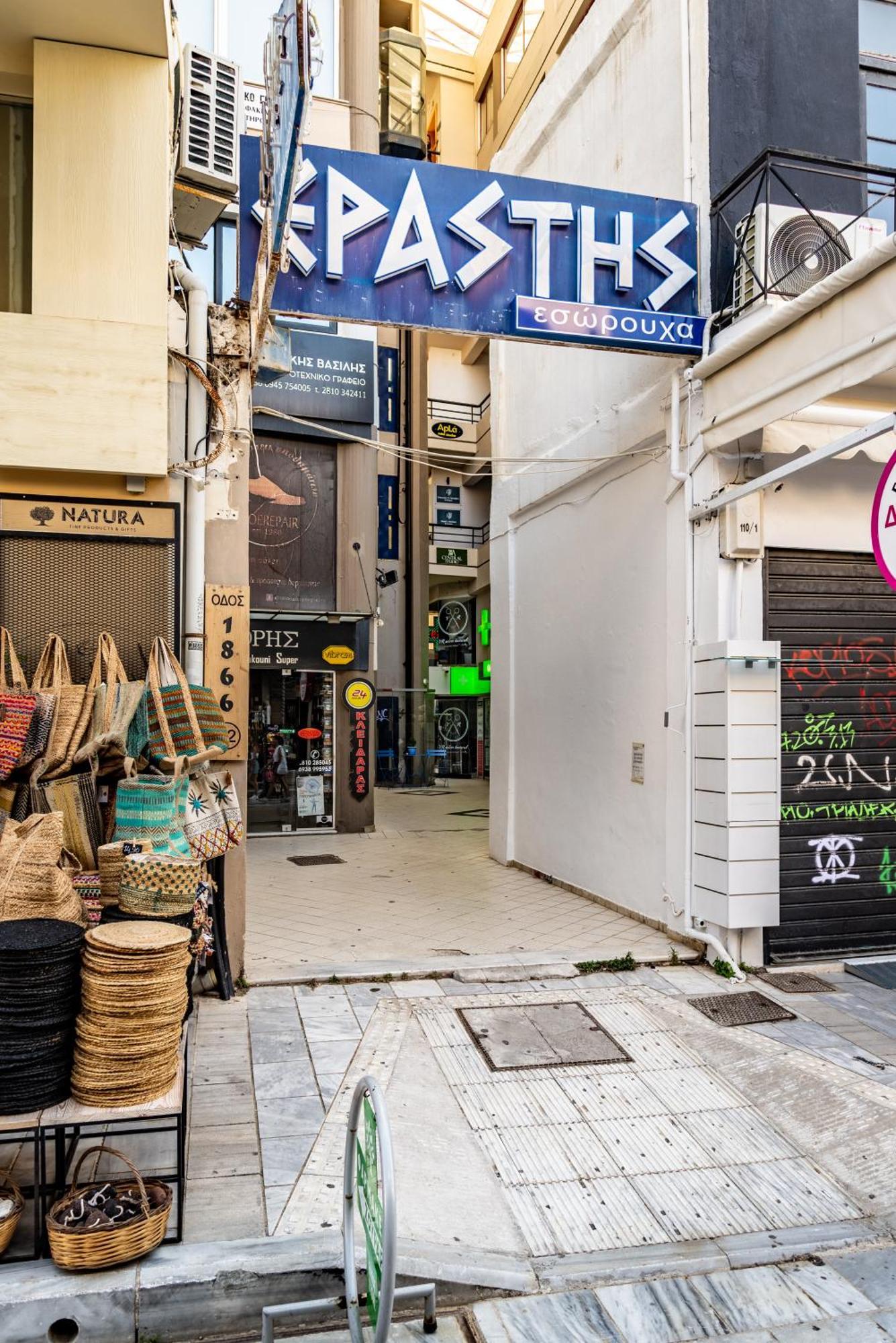 Apla Mini Studio In Downtown Heraklion  Luaran gambar